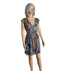Bebop Wrap Look Dress In A Vibrant Print Sleeveless Size L